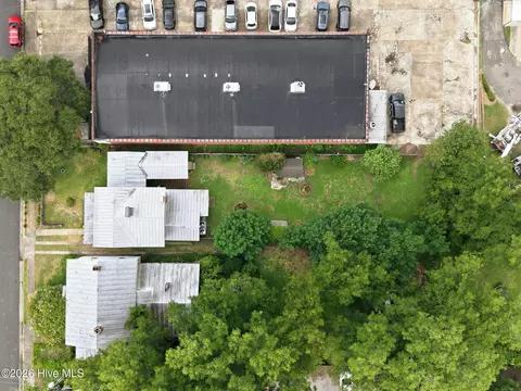 Other - 122 E 2nd St, Washington, NC 27889 photo 2 of 6