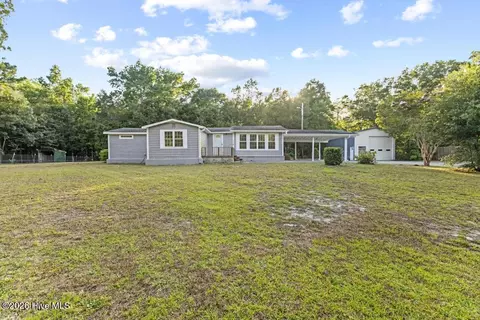 159 Tillett Ln, Sneads Ferry, NC 28460