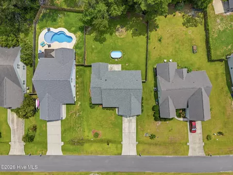 View/Area - 105 Penquin Pl, Hampstead, NC 28443 photo 6 of 7