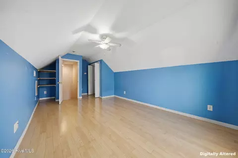 Bedroom - 105 Penquin Pl, Hampstead, NC 28443 photo 10 of 10