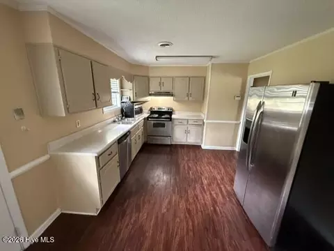 Kitchen - 2377 Dublin Dr, Augusta, GA 30906 photo 2 of 3