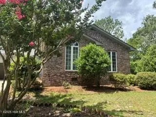 119 Sandham Ct #12, Seven Lakes, NC 27376