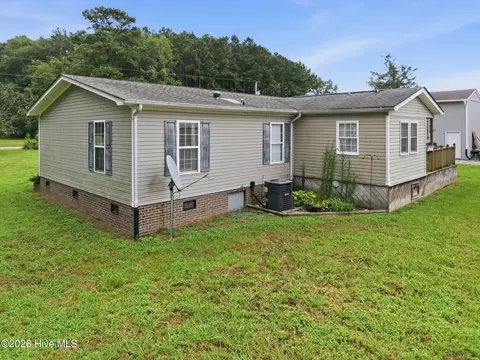 286 Union Branch Rd, Corapeake, NC 27926 photo 3