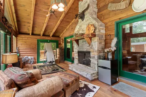 Exterior - 614 Rockridge Rd, Murphy, NC 28906 photo 5 of 26