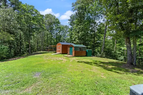 Exterior - 614 Rockridge Rd, Murphy, NC 28906 photo 8 of 26