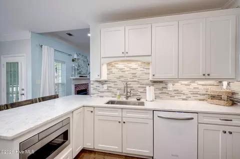 Kitchen - 912 River Bound Ct, Evans, GA 30809 photo 5 of 5