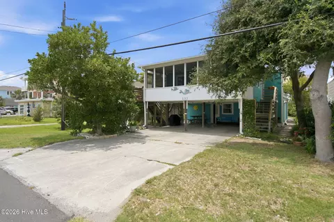 133 N Fourth Ave, Kure Beach, NC 28449