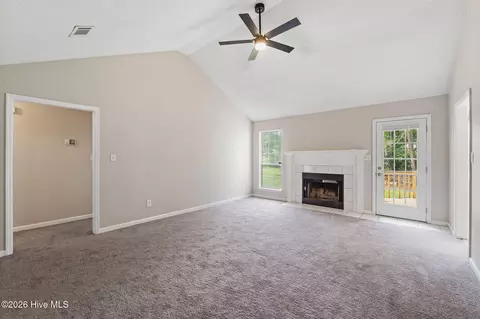 Living - 3009 Mabus Dr, Augusta, GA 30909 photo 1 of 3