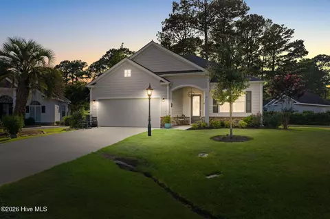 8864 Lagonia Ct NW, Calabash, NC 28467