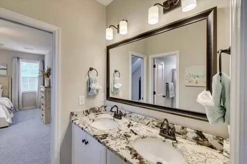 Bath - 4324 Sabal Dr, Evans, GA 30809 photo 4 of 7