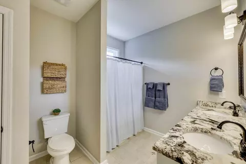 Bath - 4324 Sabal Dr, Evans, GA 30809 photo 6 of 7