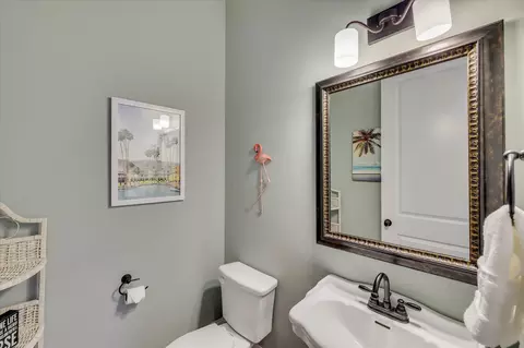 Bath - 4324 Sabal Dr, Evans, GA 30809 photo 3 of 7