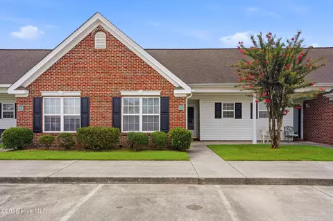 3006 Lauren Place Dr #105, Wilmington, NC 28405