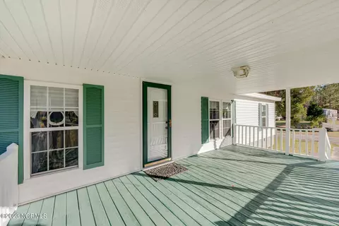 Exterior - 4321 Old Blounts Creek Rd, Chocowinity, NC 27817 photo 2 of 12