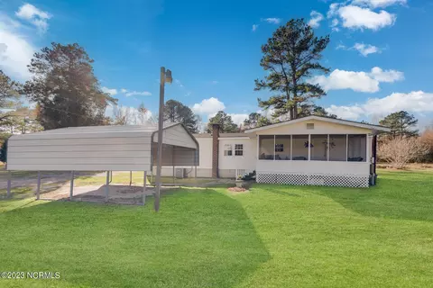 Exterior - 4321 Old Blounts Creek Rd, Chocowinity, NC 27817 photo 11 of 12