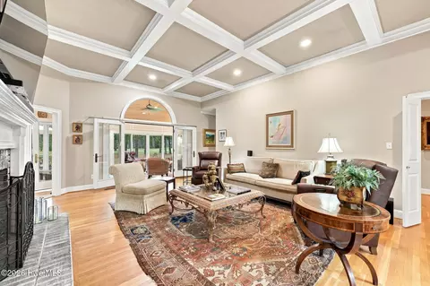 Living - 39 Devon Dr, Pinehurst, NC 28374 photo 1 of 2