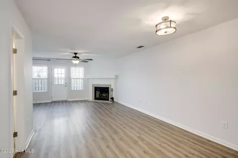 Living - 2003 Buckhaven Way, Augusta, GA 30909 photo 1 of 5