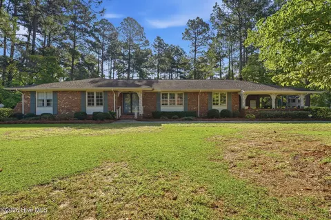 12421 Appin Rd, Laurinburg, NC 28352