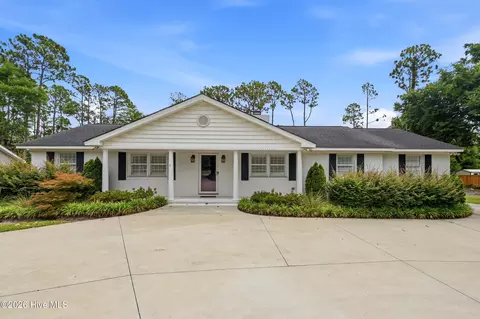 141 S Cardinal Dr S, Wilmington, NC 28403