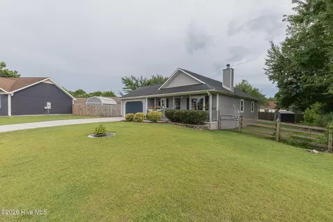 Exterior - 303 Mertz Ct, Hubert, NC 28539 photo 9 of 9