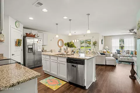 Kitchen - 513 Affinity Dr, Myrtle Beach, SC 29588 photo 3 of 4