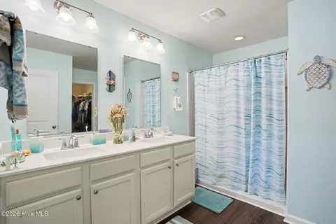Bath - 513 Affinity Dr, Myrtle Beach, SC 29588 photo 1 of 2