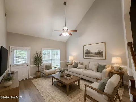 Living - 301 Buxton Ln, Evans, GA 30809 photo 3 of 3