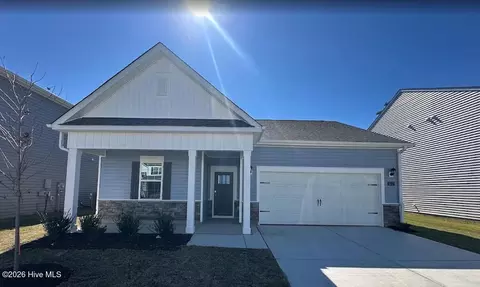 1517 Stone Wood Dr, Winterville, NC 28590