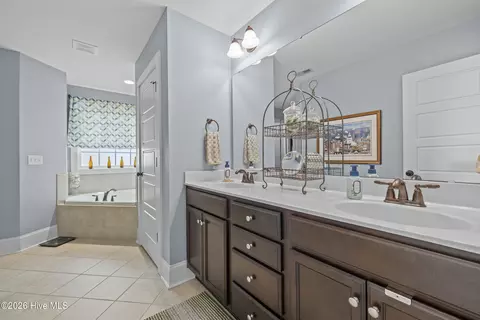 Bath - 178 Heritage Way, Hampstead, NC 28443 photo 3 of 3