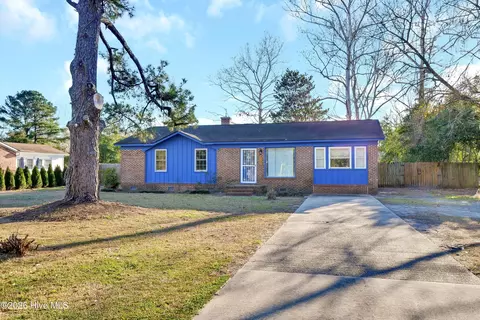 3533 Middle Sound Loop Rd, Wilmington, NC 28411