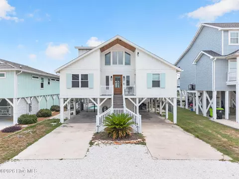 26 Newport St, Ocean Isle Beach, NC 28469