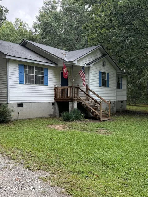 126 Deer Walk Ln, Tarboro, NC 27886
