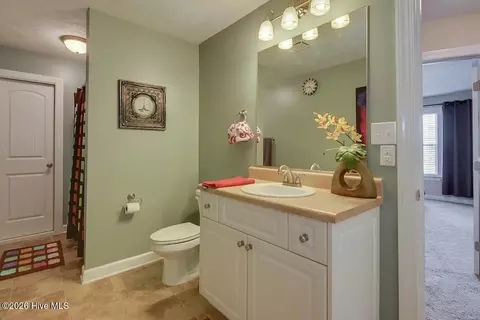 Bath - 391 Connor Cir, Evans, GA 30809 photo 4 of 4