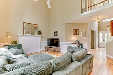 Living - 4148 Eagle Nest Dr, Evans, GA 30809 photo 1 of 2