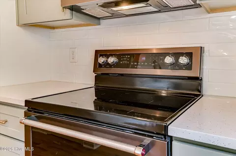 Kitchen - 4148 Eagle Nest Dr, Evans, GA 30809 photo 7 of 7
