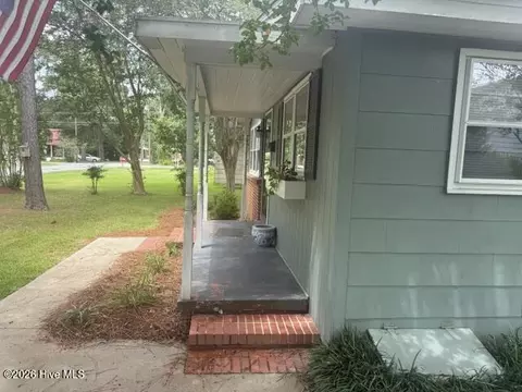 Exterior - 507 E 3rd Ave, Chadbourn, NC 28431 photo 3 of 7