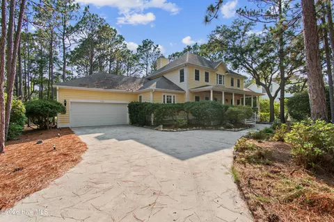 3961 Members Club Blvd, Southport, NC 28461