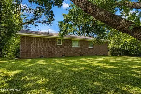Exterior - 4910 White Oak Loop, Wilson, NC 27893 photo 4 of 5