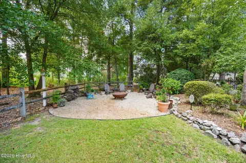 Exterior - 370 Sugar Pine Dr, Pinehurst, NC 28374 photo 7 of 8