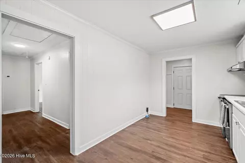 Entry Way - 601 E 8th St, Washington, NC 27889 photo 2 of 3