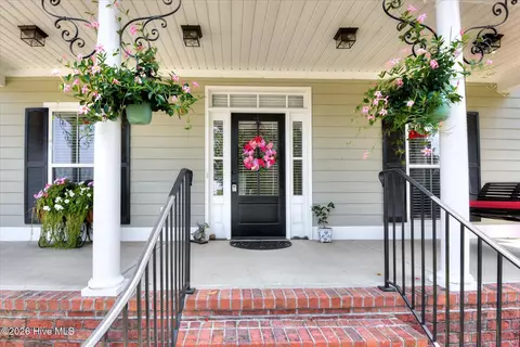 Exterior - 4098 Dewaal St, Evans, GA 30809 photo 3 of 10