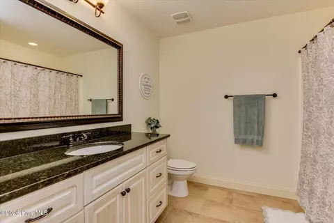 Bath - 4098 Dewaal St, Evans, GA 30809 photo 5 of 8