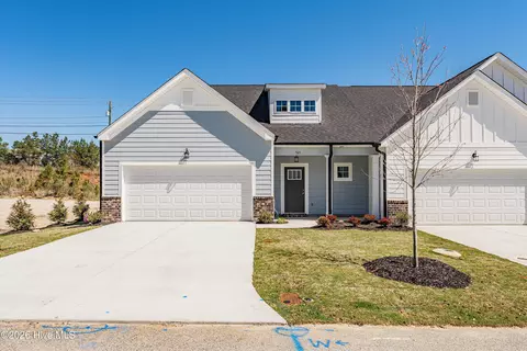 521 Oxbow Dr, Grovetown, GA 30813