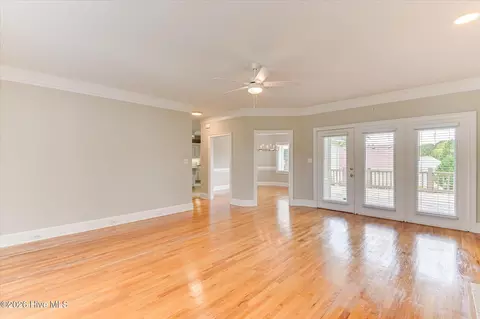 Living - 843 Park Chase Dr, Evans, GA 30809 photo 6 of 6