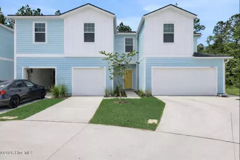 420 Flay Dr, Holly Ridge, NC 28445
