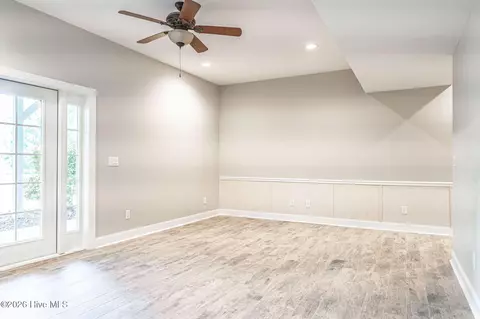 Living - 140 Edgewater Pl, Pinehurst, NC 28374 photo 3 of 3