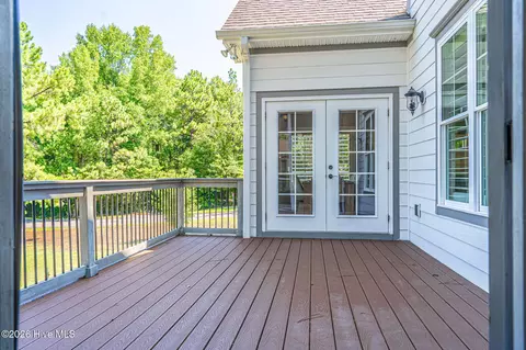 Exterior - 140 Edgewater Pl, Pinehurst, NC 28374 photo 3 of 3