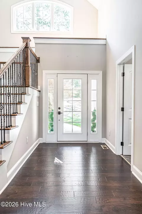 Entry Way - 140 Edgewater Pl, Pinehurst, NC 28374 photo 1 of 4