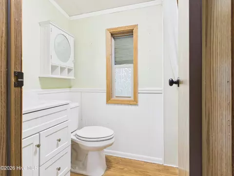 Bath - 30 Sapphire Rdg, Murphy, NC 28906 photo 1 of 2