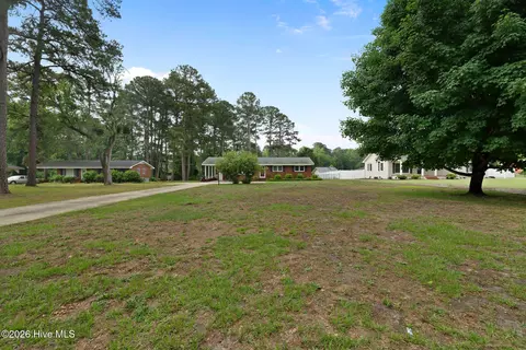 1089 Old Grantham Rd, Goldsboro, NC 27530